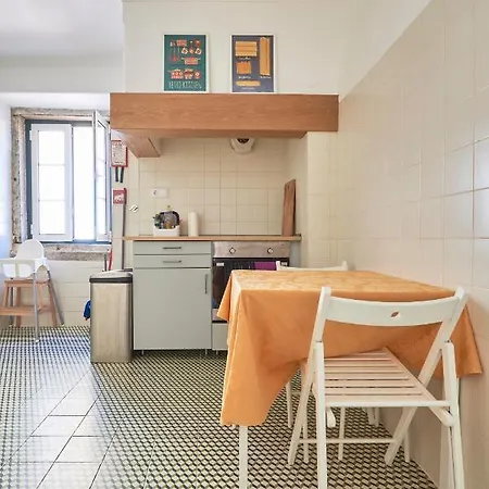 דירה Aesthetic Riverview In Historical