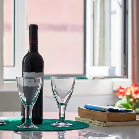 Aesthetic Riverview In Historical *